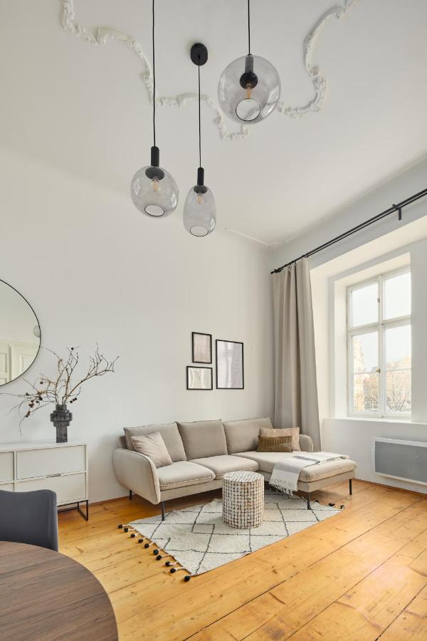 Appartamento Contemporary On Old Town Square By Days Praga